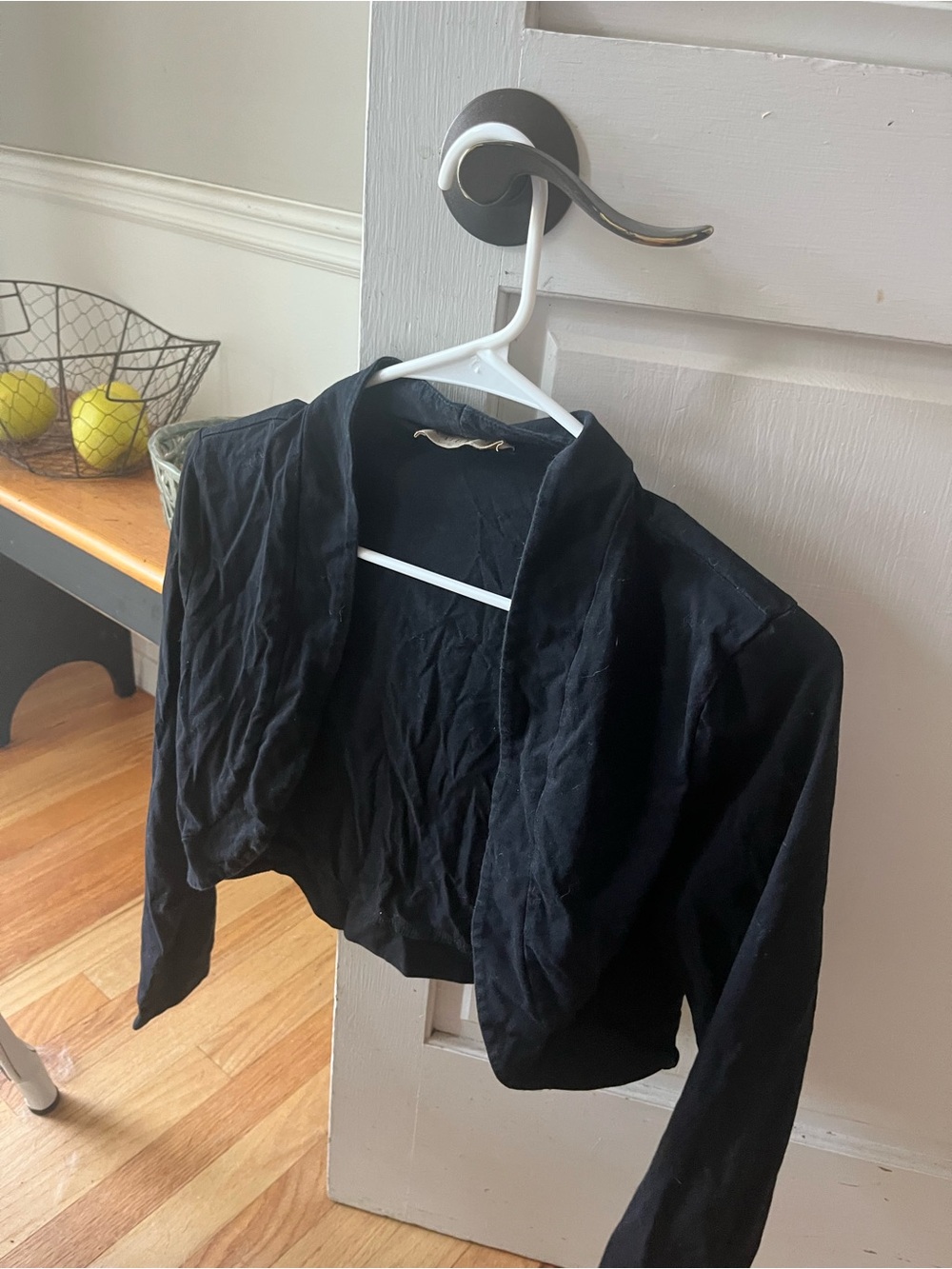 Women's Black Open-Front Cropped Blazer